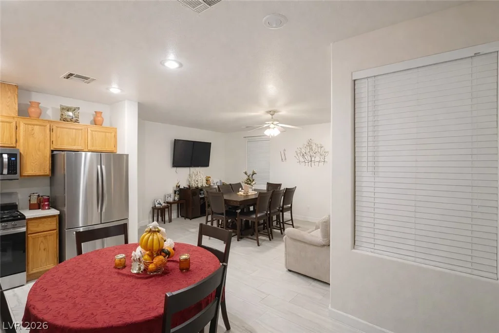 6182 Cougar, Las Vegas, NV 89139