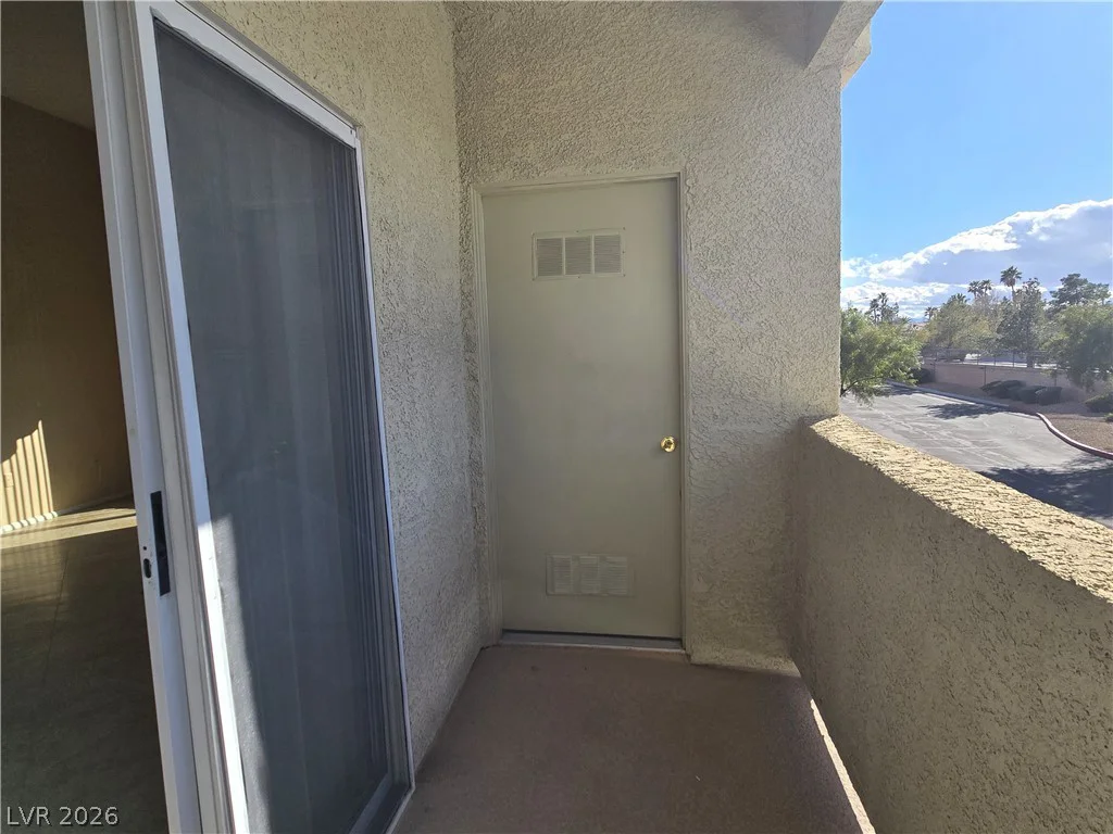 3924 Quiet Pine, Las Vegas, NV 89108