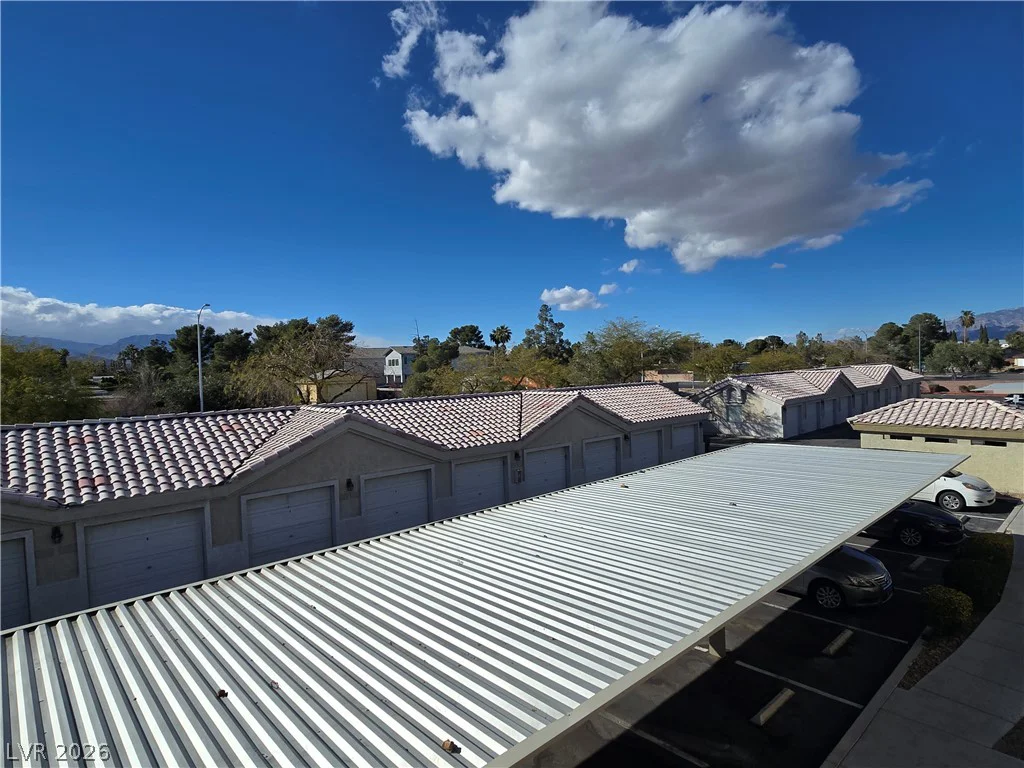 3924 Quiet Pine, Las Vegas, NV 89108