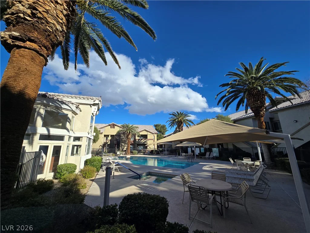 3924 Quiet Pine, Las Vegas, NV 89108
