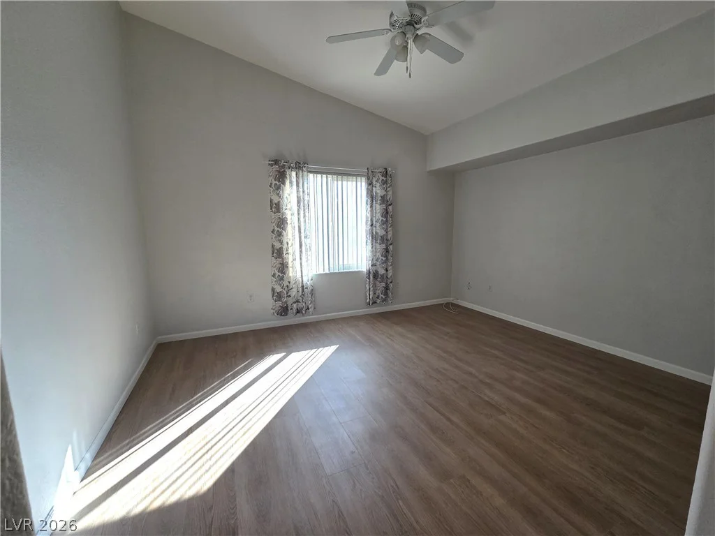 3924 Quiet Pine, Las Vegas, NV 89108