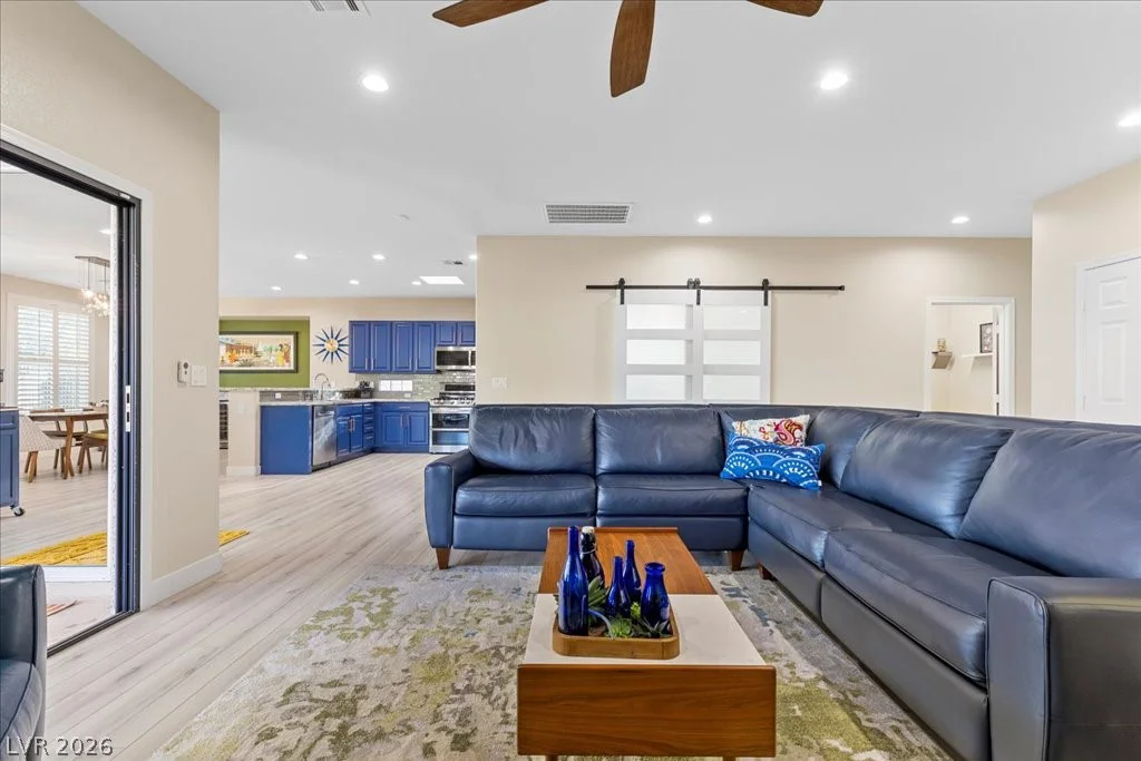 4870 Gusto, Las Vegas, NV 89135