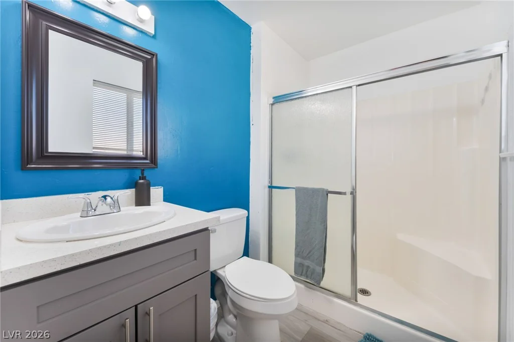 417 Torrey Pines, Las Vegas, NV 89107