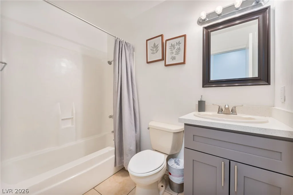 417 Torrey Pines, Las Vegas, NV 89107