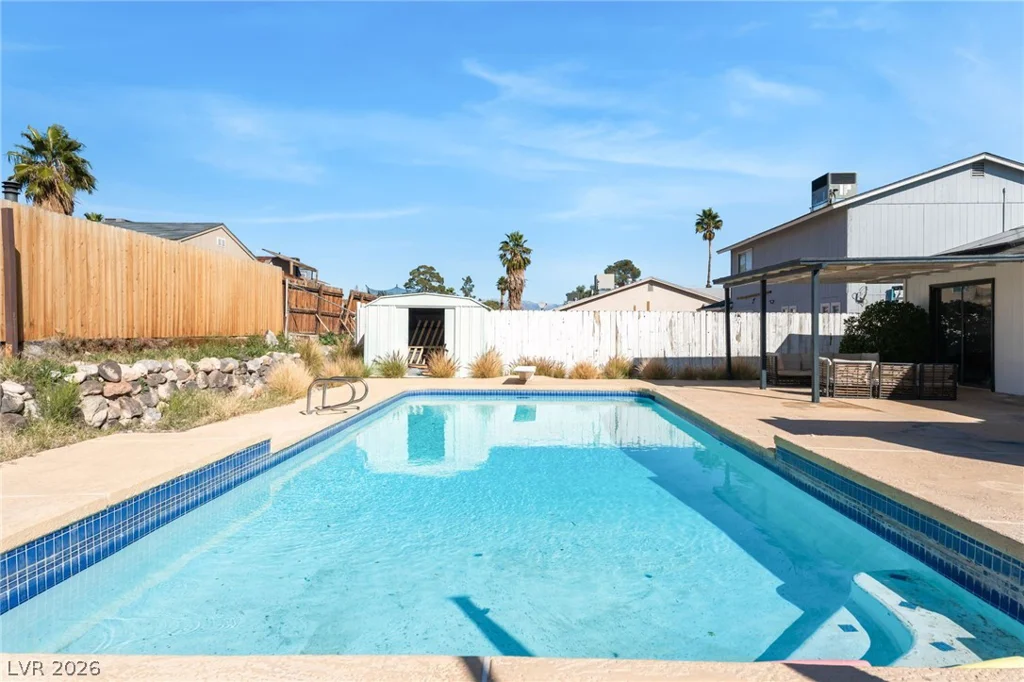417 Torrey Pines, Las Vegas, NV 89107