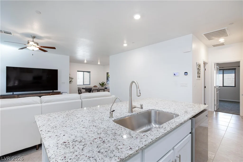 12759 Silver Satin, Henderson, NV 89044