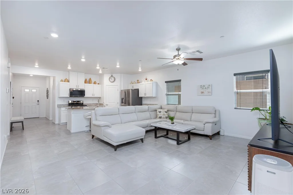 12759 Silver Satin, Henderson, NV 89044
