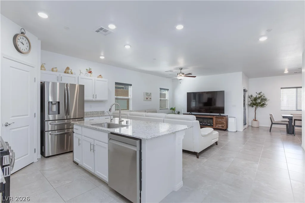 12759 Silver Satin, Henderson, NV 89044