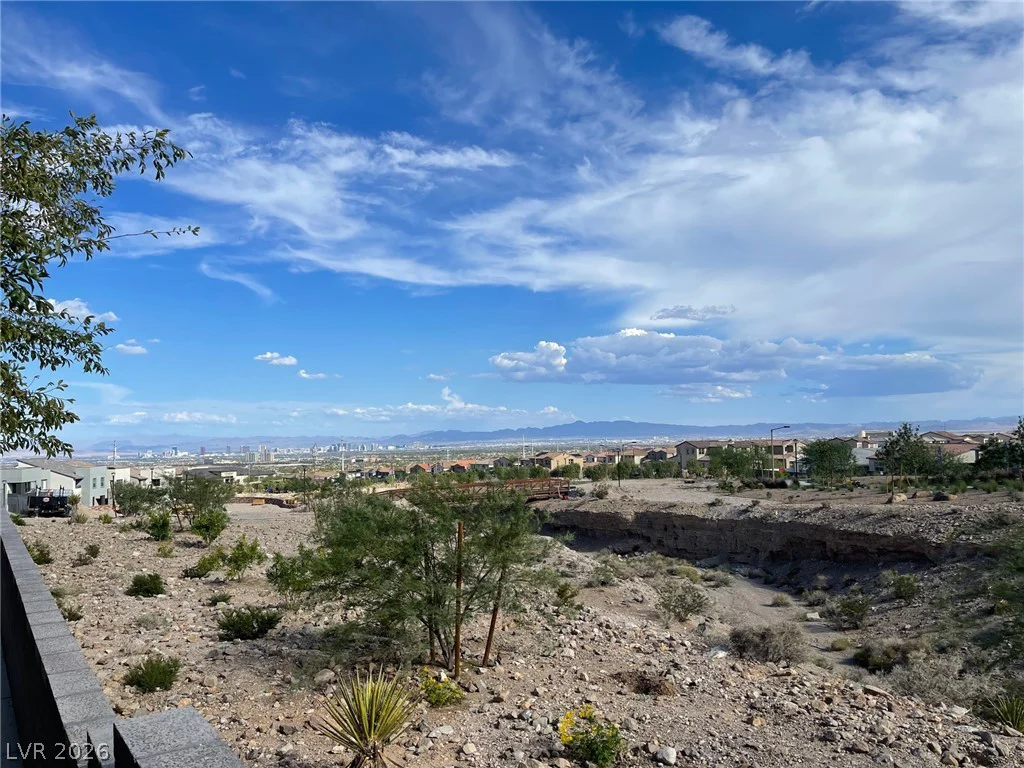 11681 Redwood Mountain, Las Vegas, NV 89138