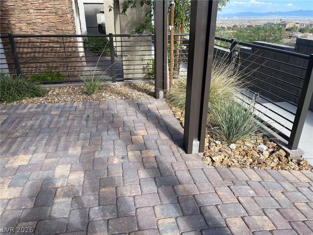 11681 Redwood Mountain, Las Vegas, NV 89138