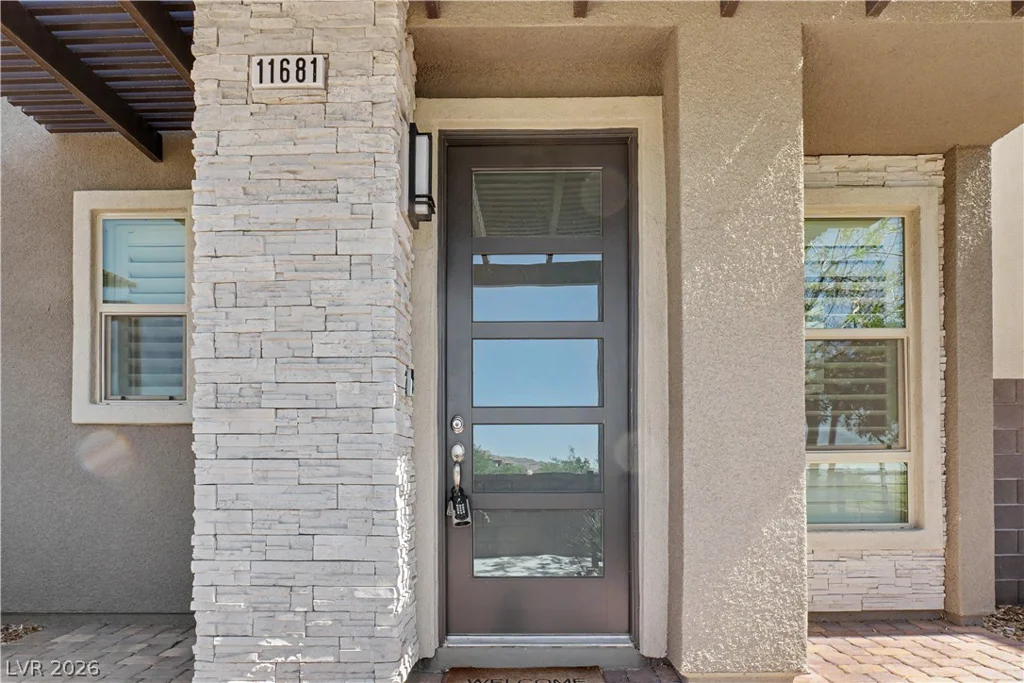 11681 Redwood Mountain, Las Vegas, NV 89138