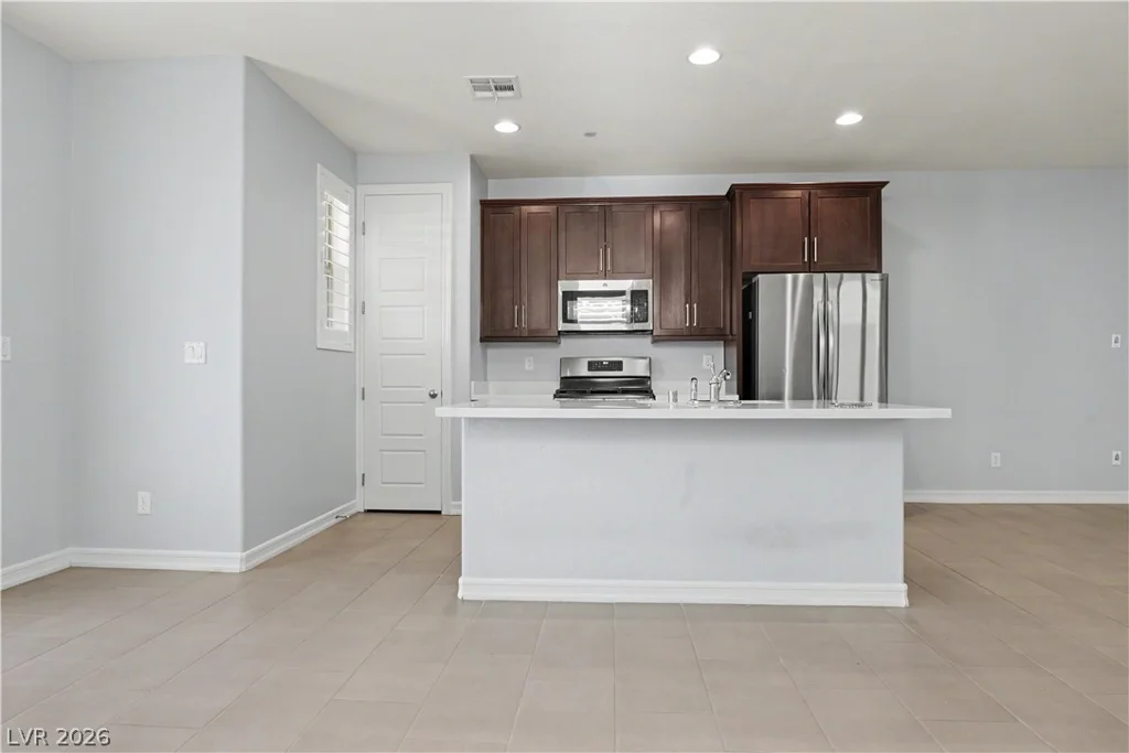 11681 Redwood Mountain, Las Vegas, NV 89138
