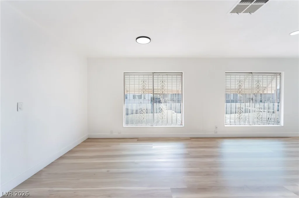 4980 Ridge, Las Vegas, NV 89103