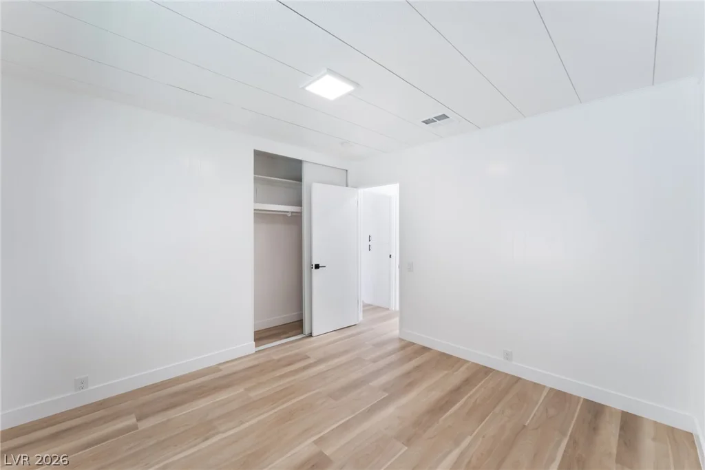 4980 Ridge, Las Vegas, NV 89103