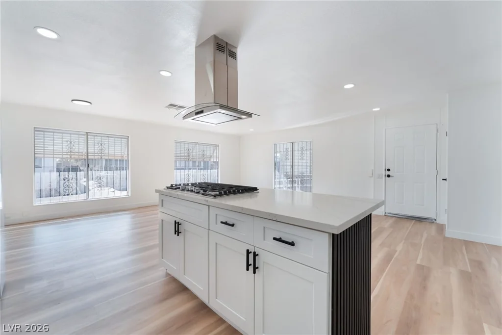 4980 Ridge, Las Vegas, NV 89103