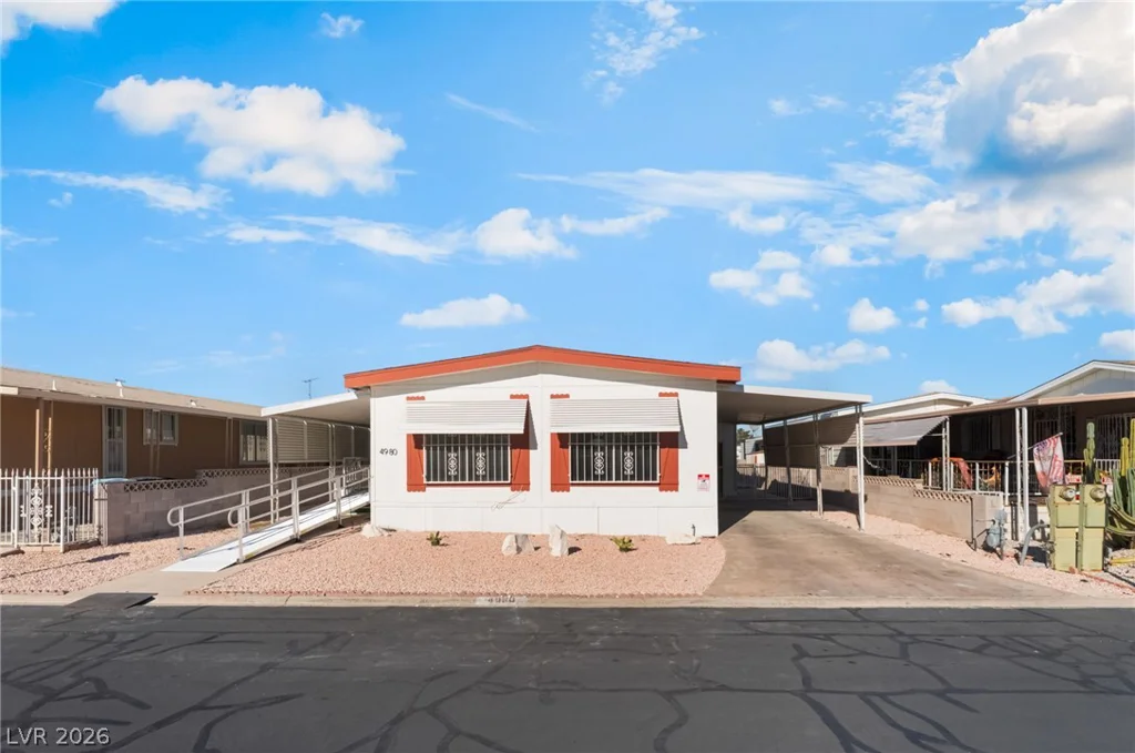 4980 Ridge, Las Vegas, NV 89103