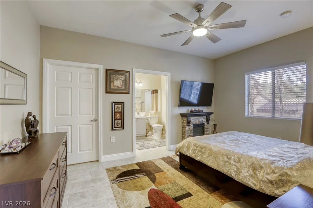 5250 Rainbow, Las Vegas, NV 89118