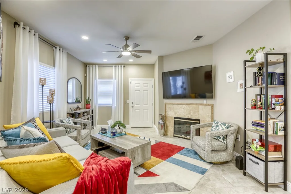 5250 Rainbow, Las Vegas, NV 89118