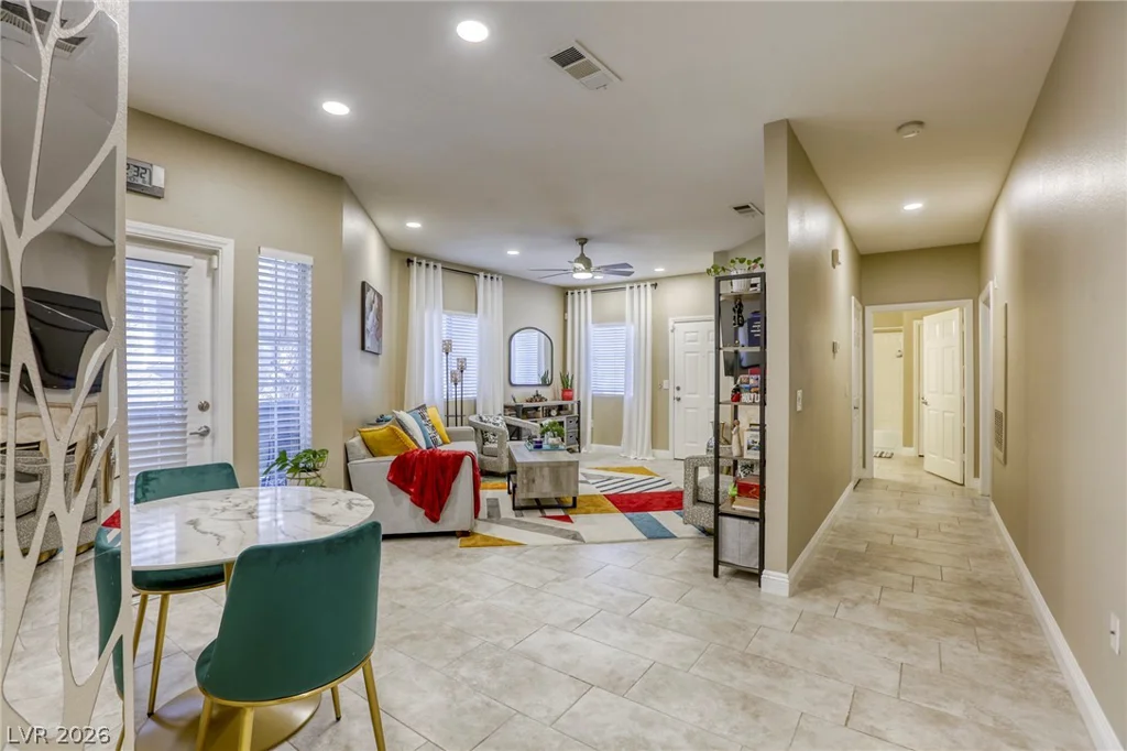 5250 Rainbow, Las Vegas, NV 89118