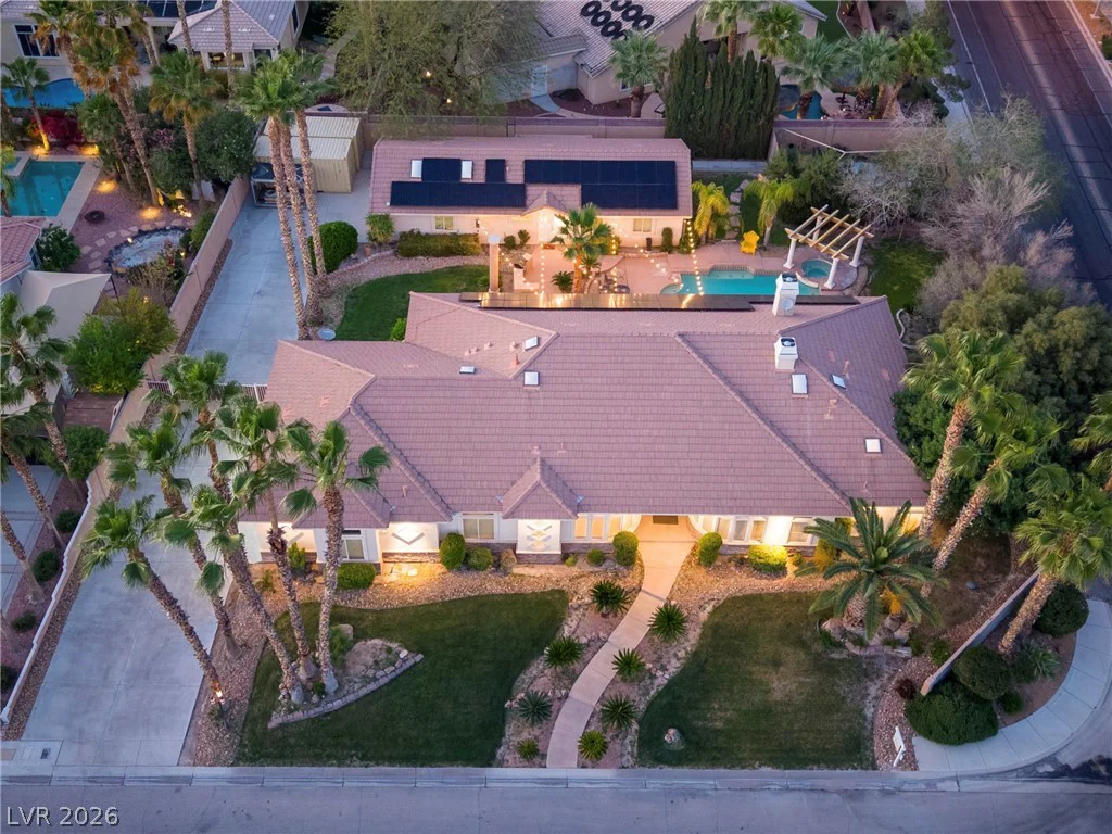5100 Elvis Presley, Las Vegas, NV 89131