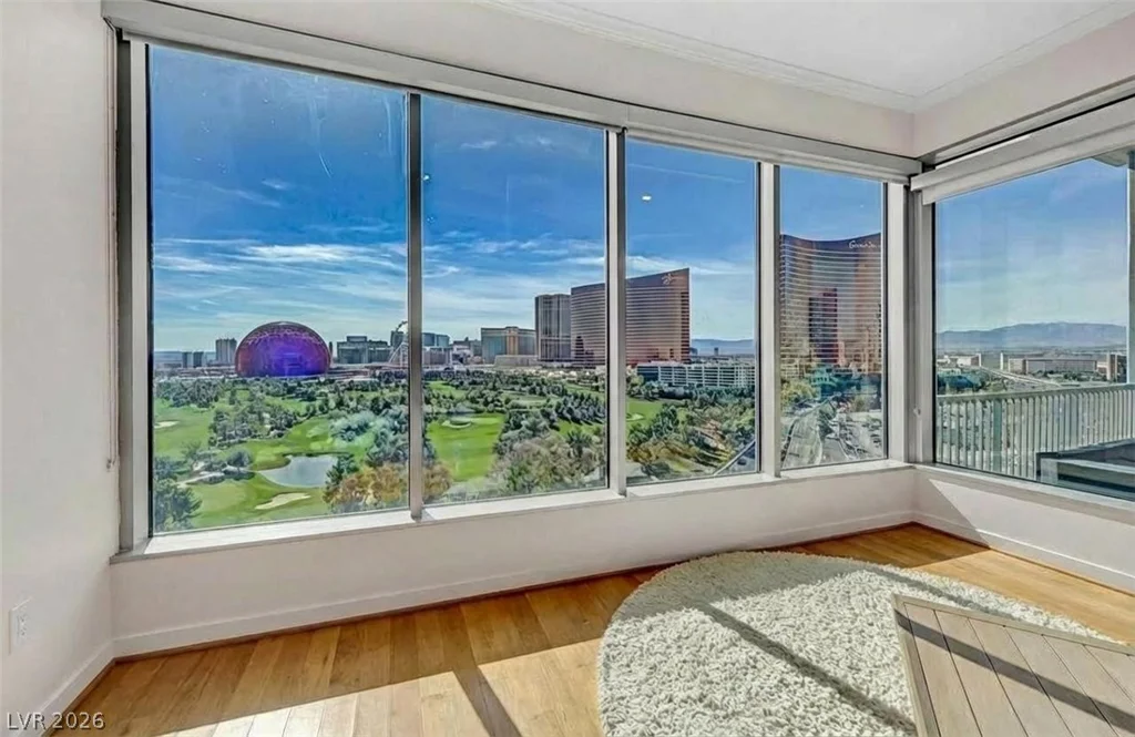 360 Desert Inn, Las Vegas, NV 89109