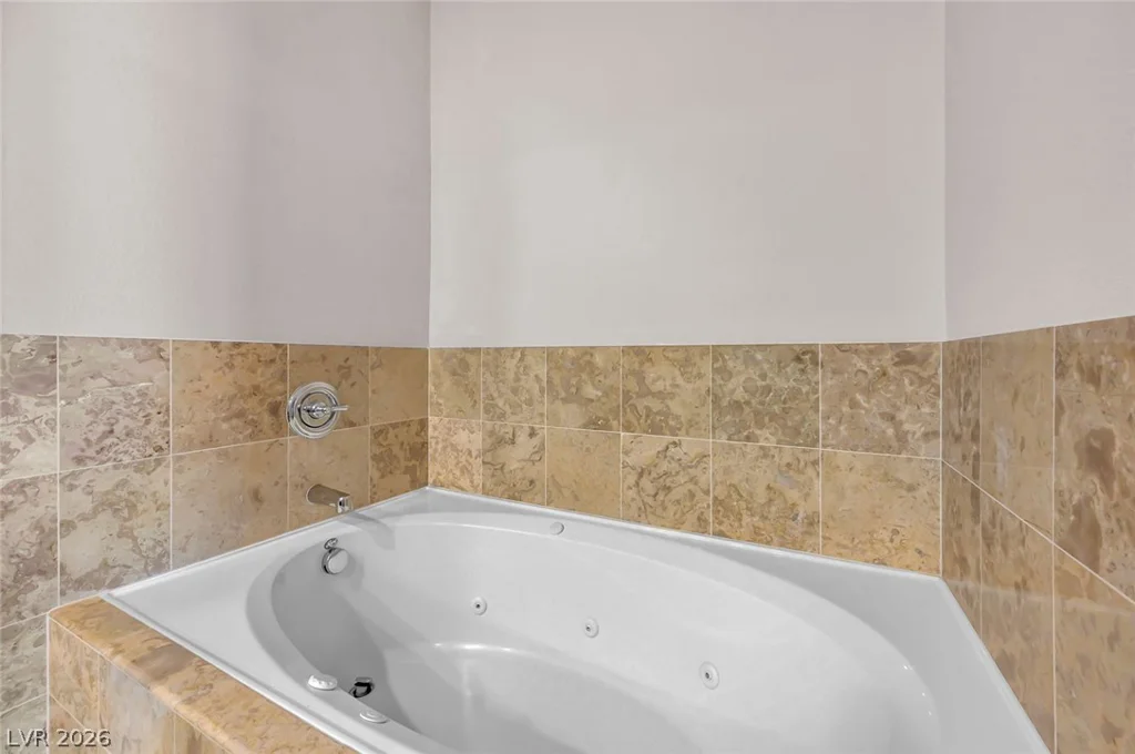 360 Desert Inn, Las Vegas, NV 89109