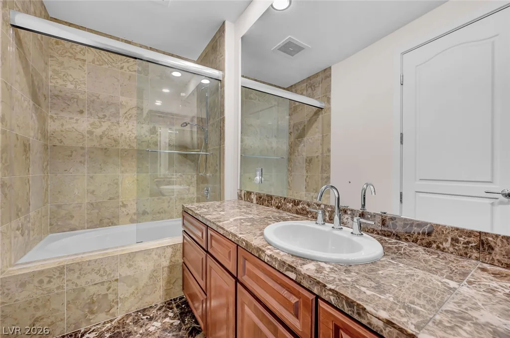 360 Desert Inn, Las Vegas, NV 89109