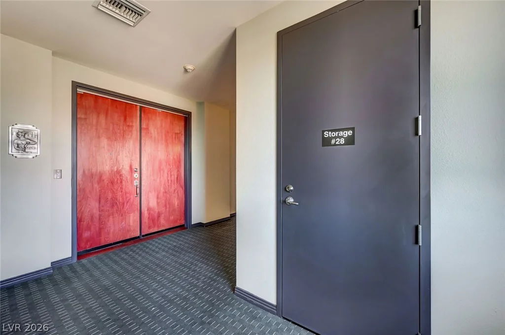 360 Desert Inn, Las Vegas, NV 89109