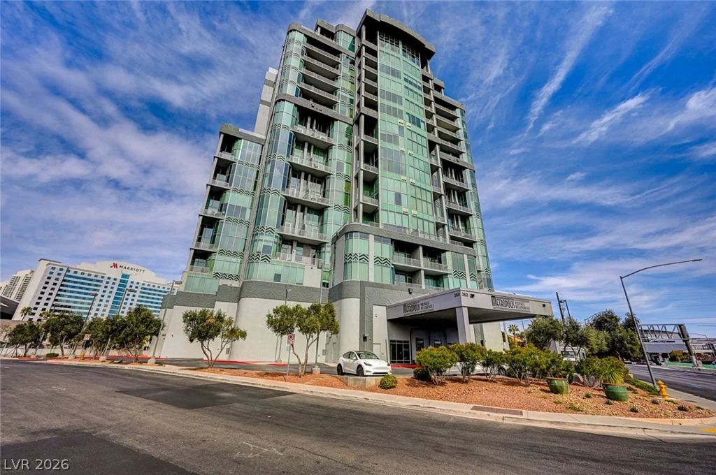 360 Desert Inn, Las Vegas, NV 89109