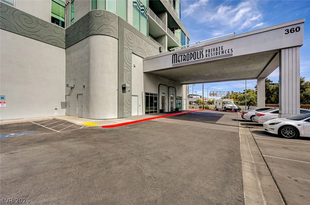 360 Desert Inn, Las Vegas, NV 89109