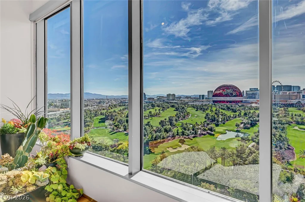 360 Desert Inn, Las Vegas, NV 89109