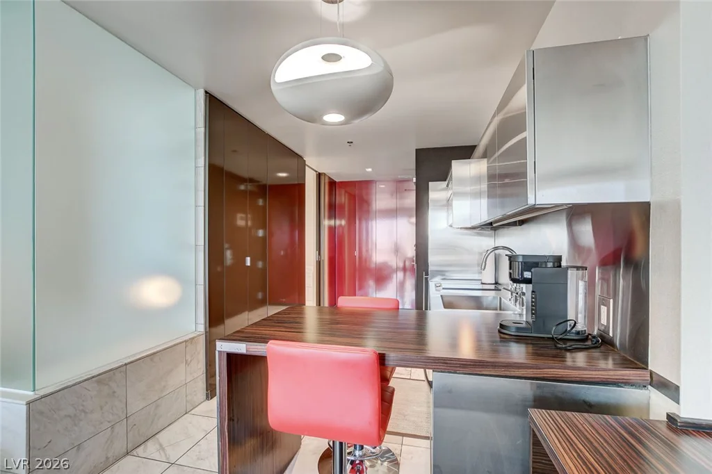 4381 Flamingo, Las Vegas, NV 89103