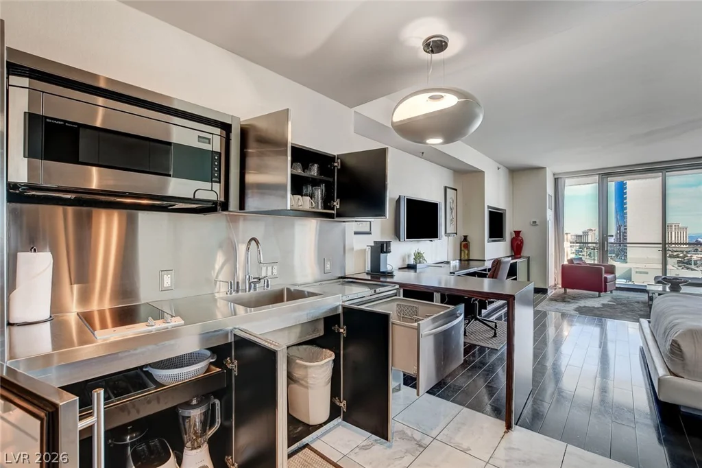 4381 Flamingo, Las Vegas, NV 89103