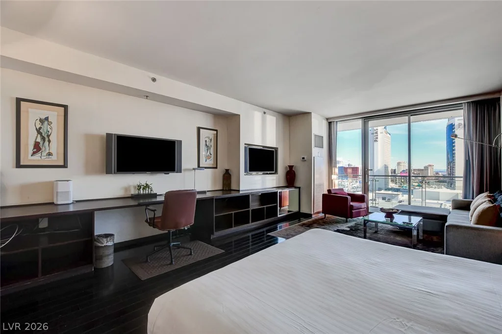 4381 Flamingo, Las Vegas, NV 89103