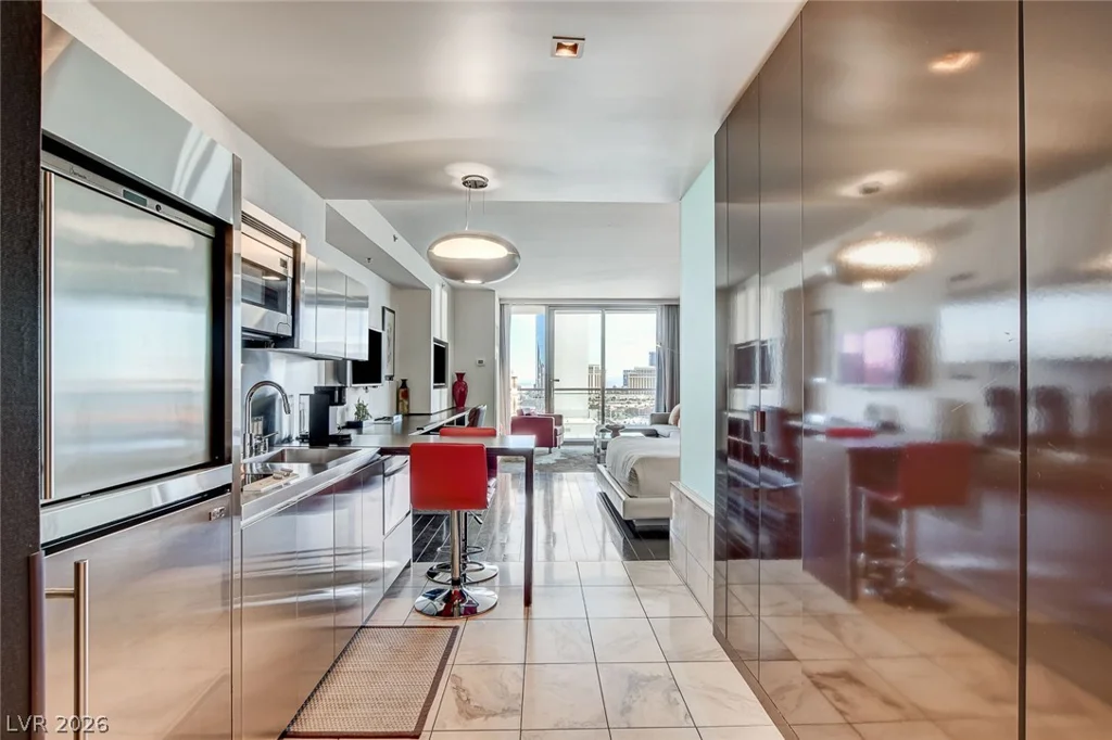 4381 Flamingo, Las Vegas, NV 89103