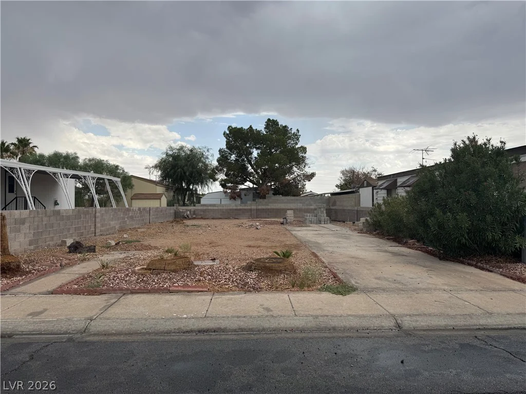 3486 Gulf Shores, Las Vegas, NV 89122