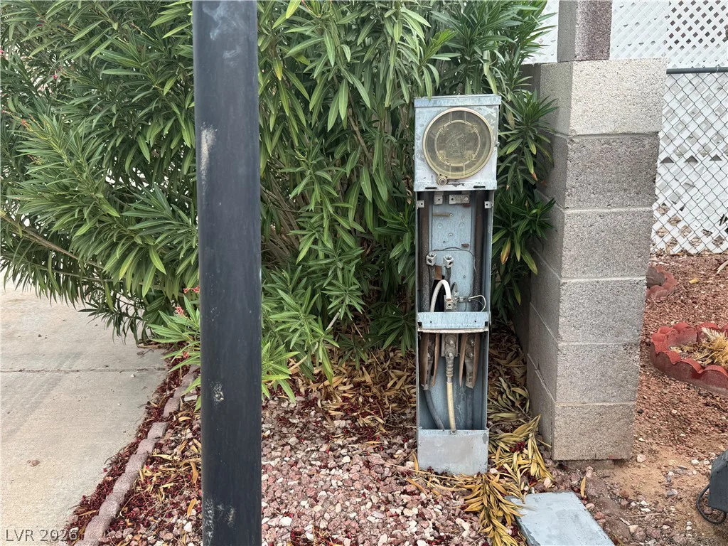 3486 Gulf Shores, Las Vegas, NV 89122
