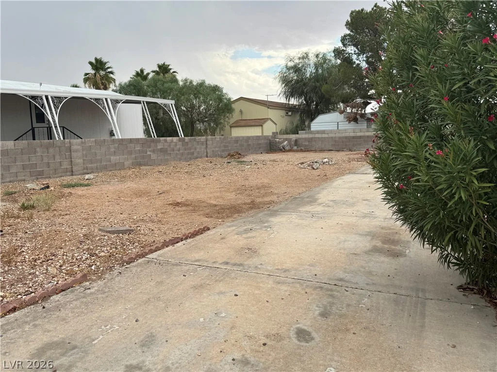 3486 Gulf Shores, Las Vegas, NV 89122