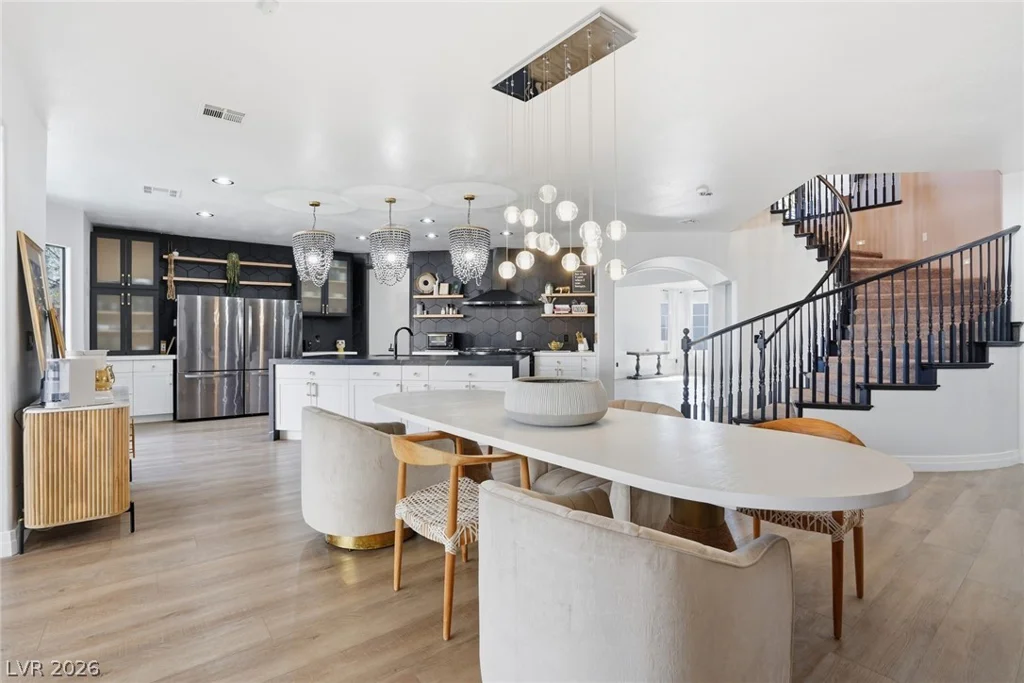 1908 Jake Andrew, North Las Vegas, NV 89086