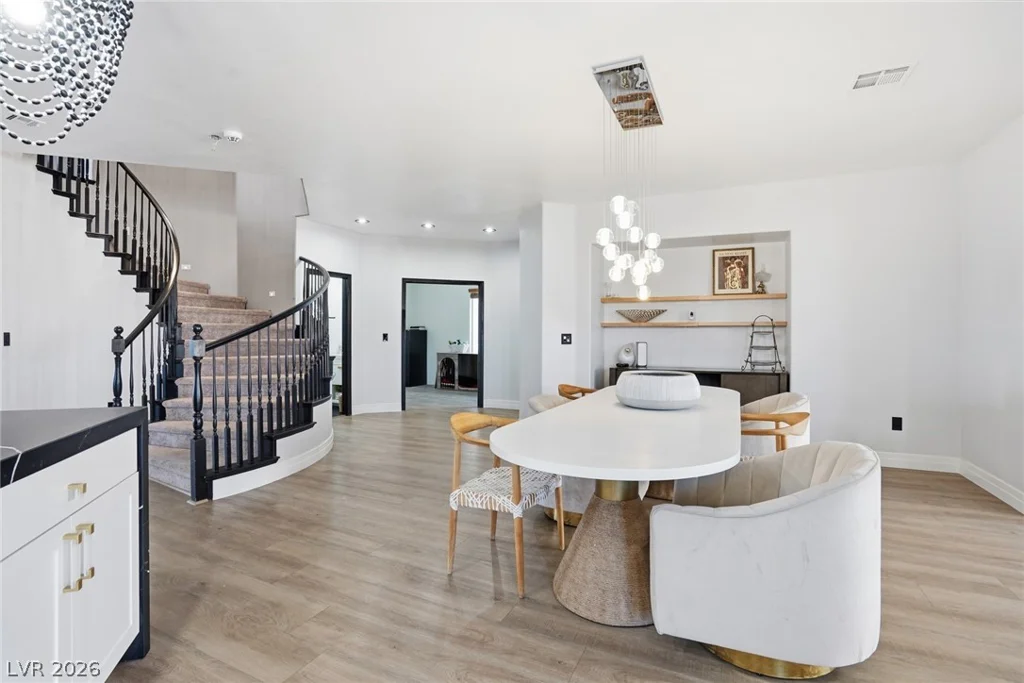 1908 Jake Andrew, North Las Vegas, NV 89086