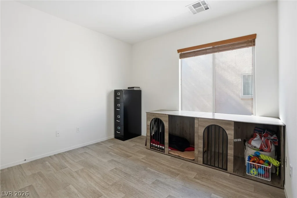 1908 Jake Andrew, North Las Vegas, NV 89086