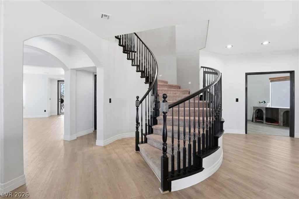 1908 Jake Andrew, North Las Vegas, NV 89086