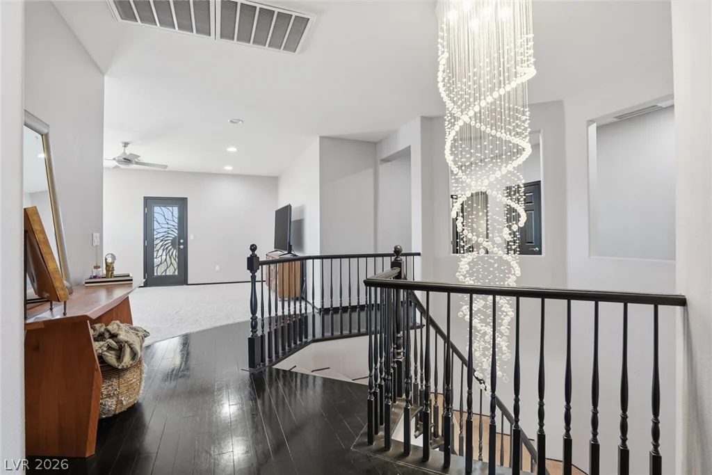 1908 Jake Andrew, North Las Vegas, NV 89086