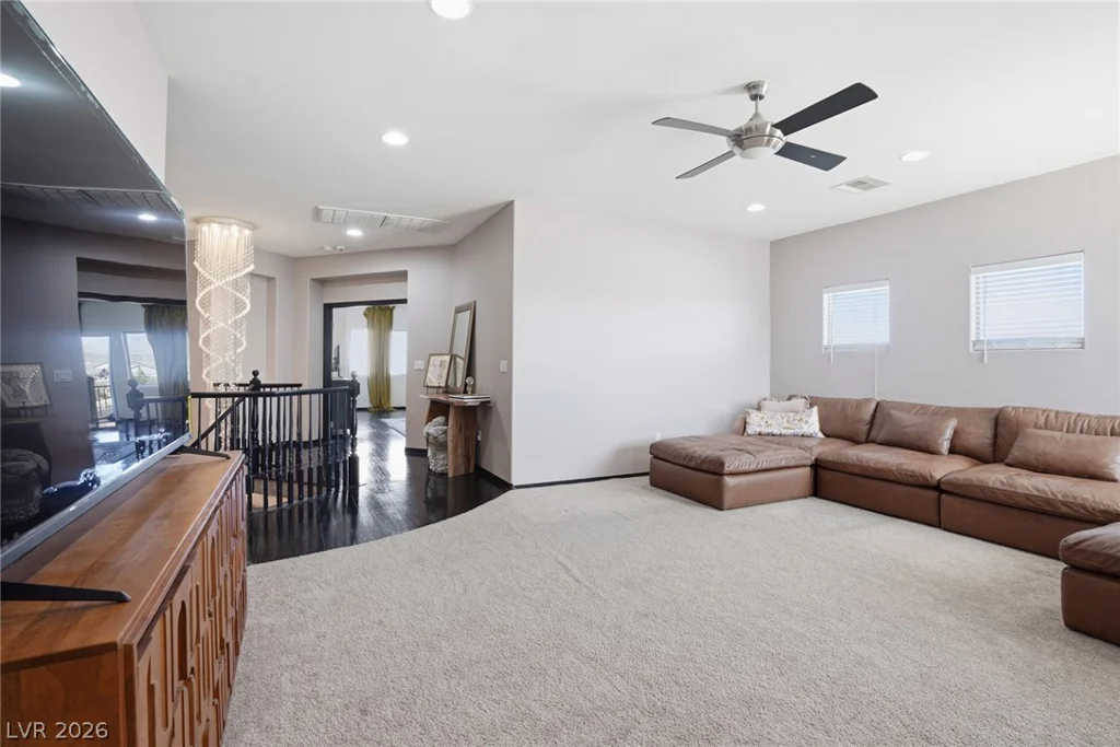 1908 Jake Andrew, North Las Vegas, NV 89086