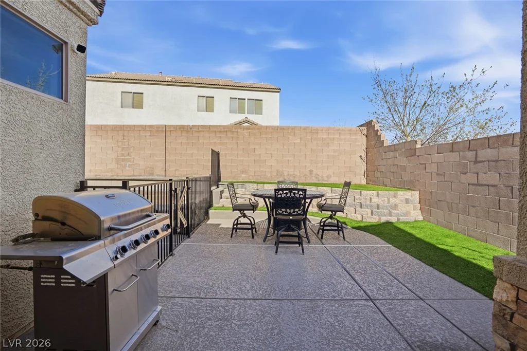 1908 Jake Andrew, North Las Vegas, NV 89086