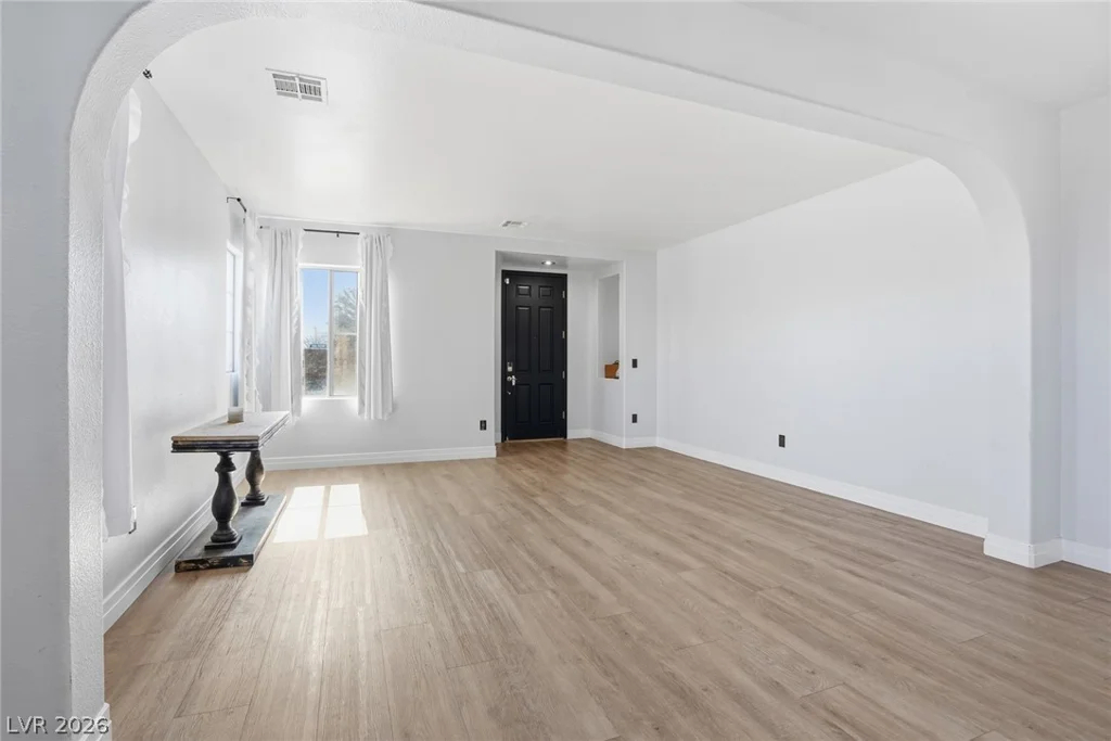 1908 Jake Andrew, North Las Vegas, NV 89086