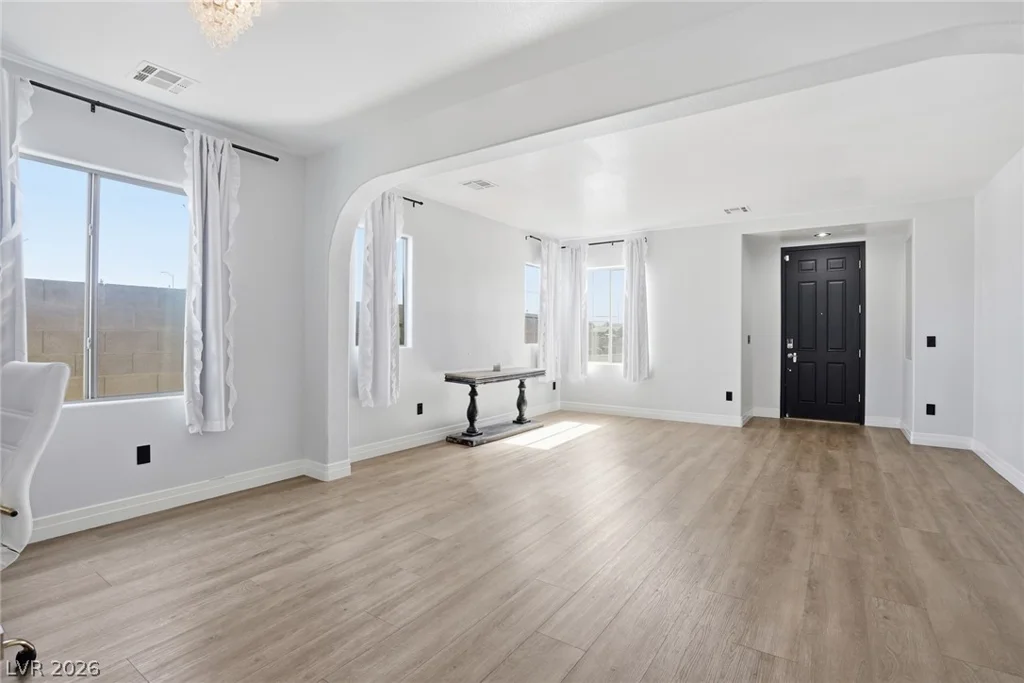 1908 Jake Andrew, North Las Vegas, NV 89086