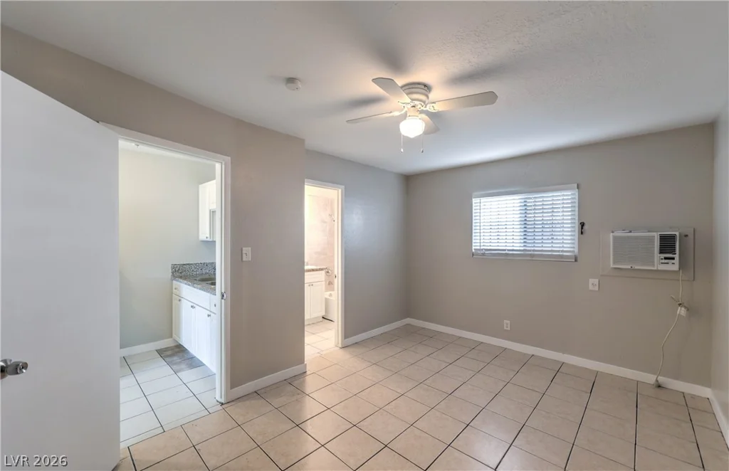 326 16th, Las Vegas, NV 89101
