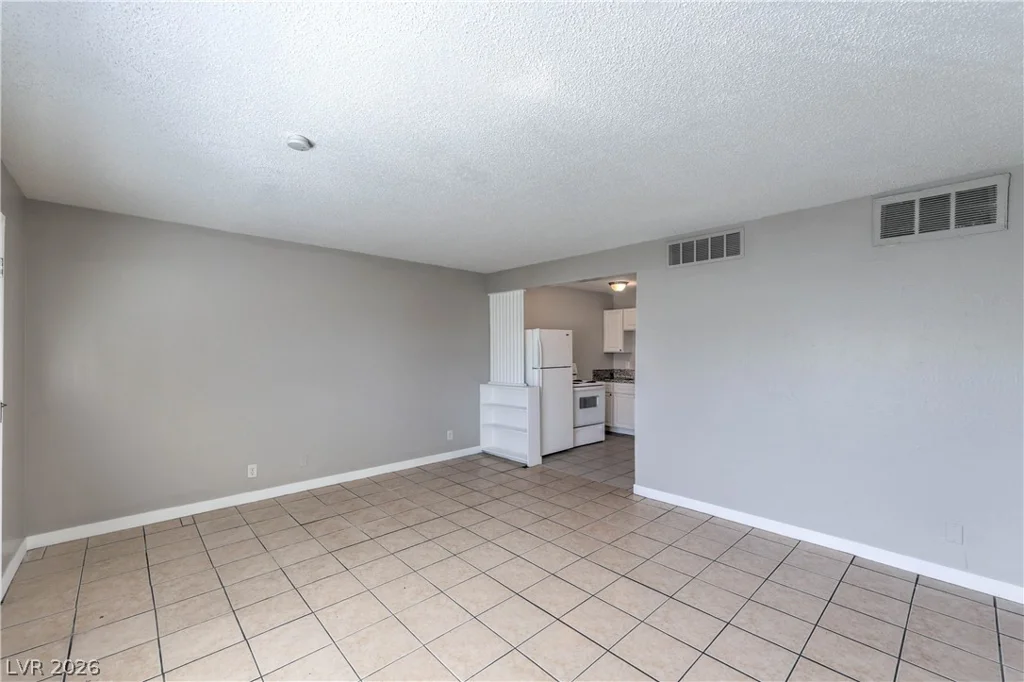 326 16th, Las Vegas, NV 89101