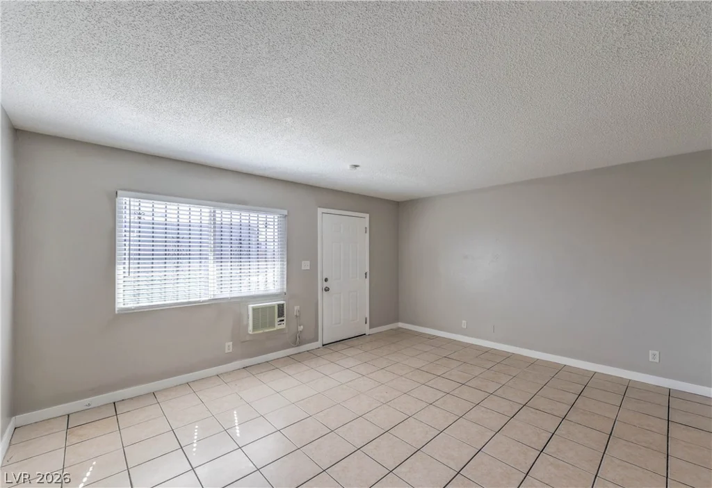 326 16th, Las Vegas, NV 89101